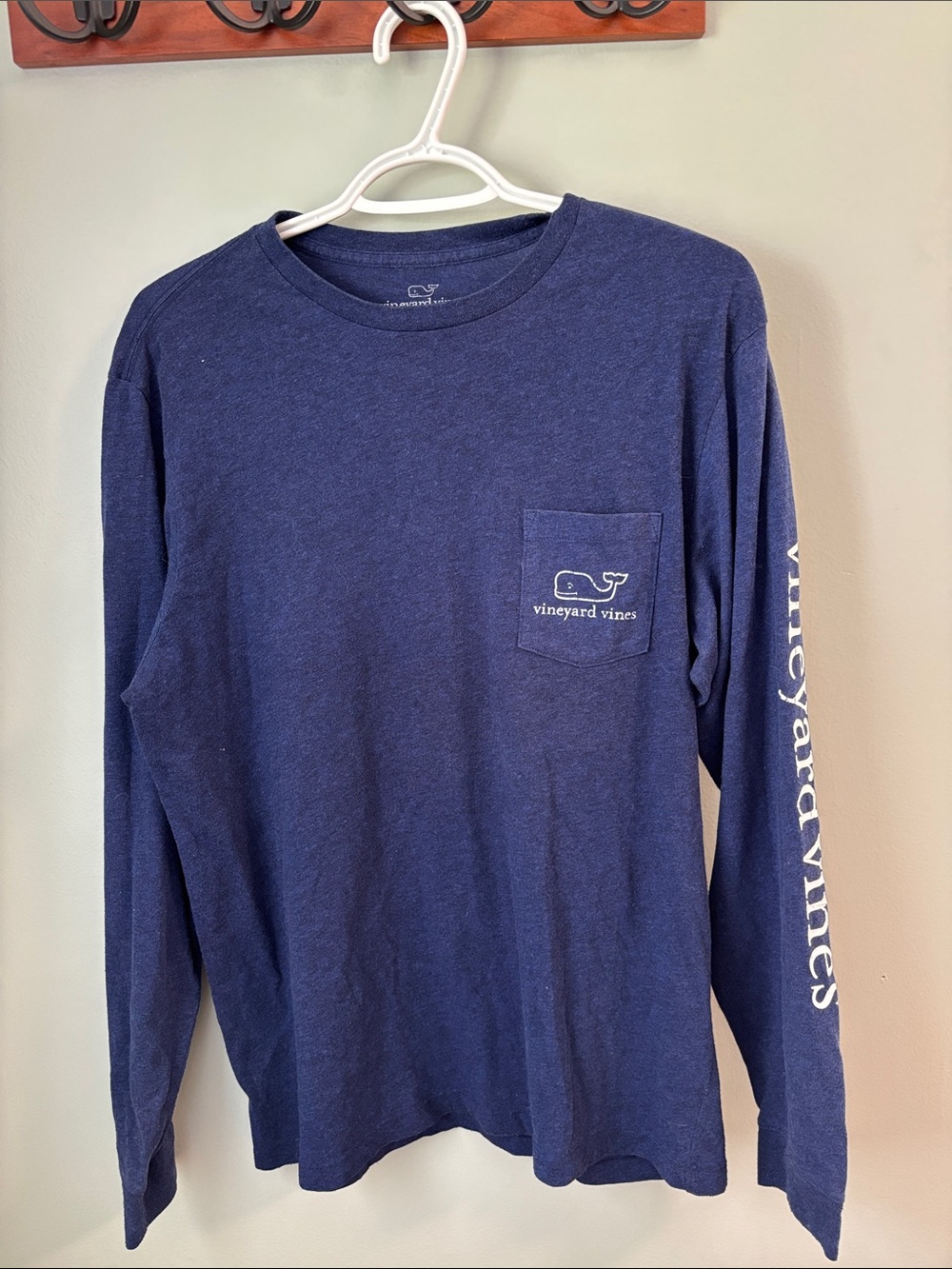 Vineyard Vines Navy Long-Sleeve Pocket Tee with Sleeve Logo